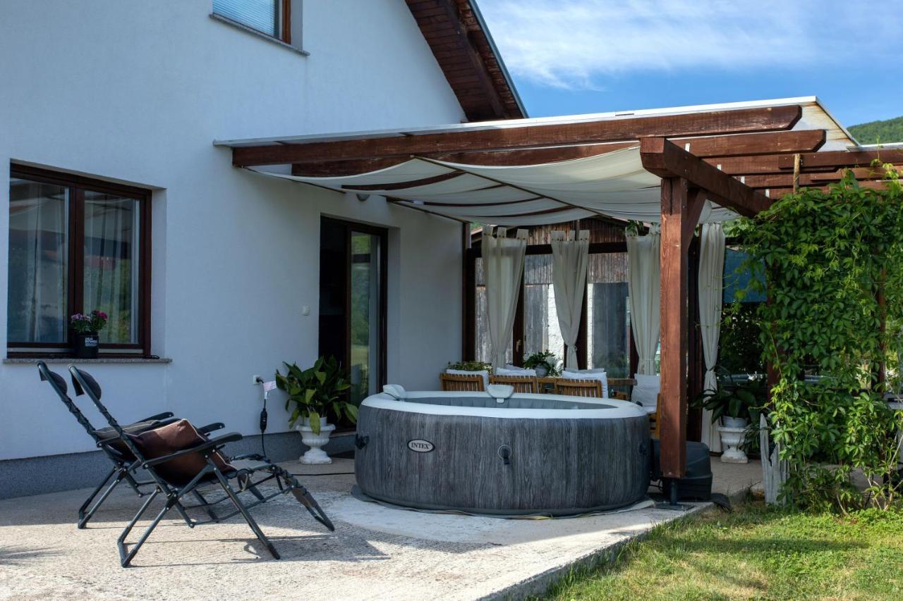 Holiday Home Sinac Bagian luar foto