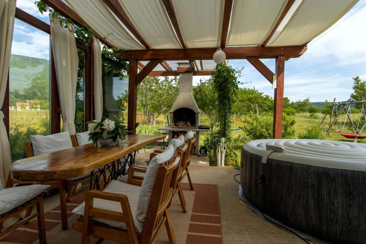 Holiday Home Sinac Bagian luar foto